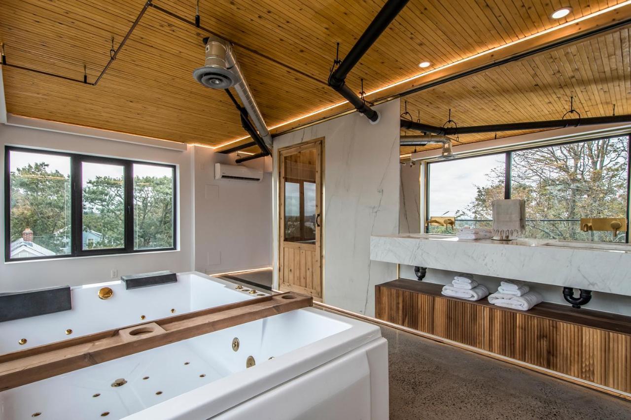 The Halifax Rooftop - Cozy Spa B&B Eksteriør bilde